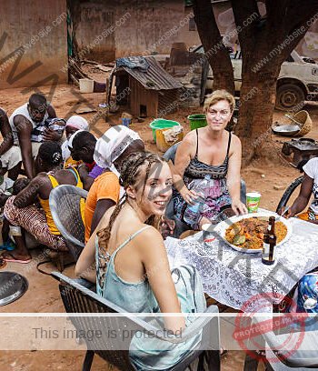 Guide des communautés ethniques de Dakar : Diversité et harmonie dans la capitale sénégalaise